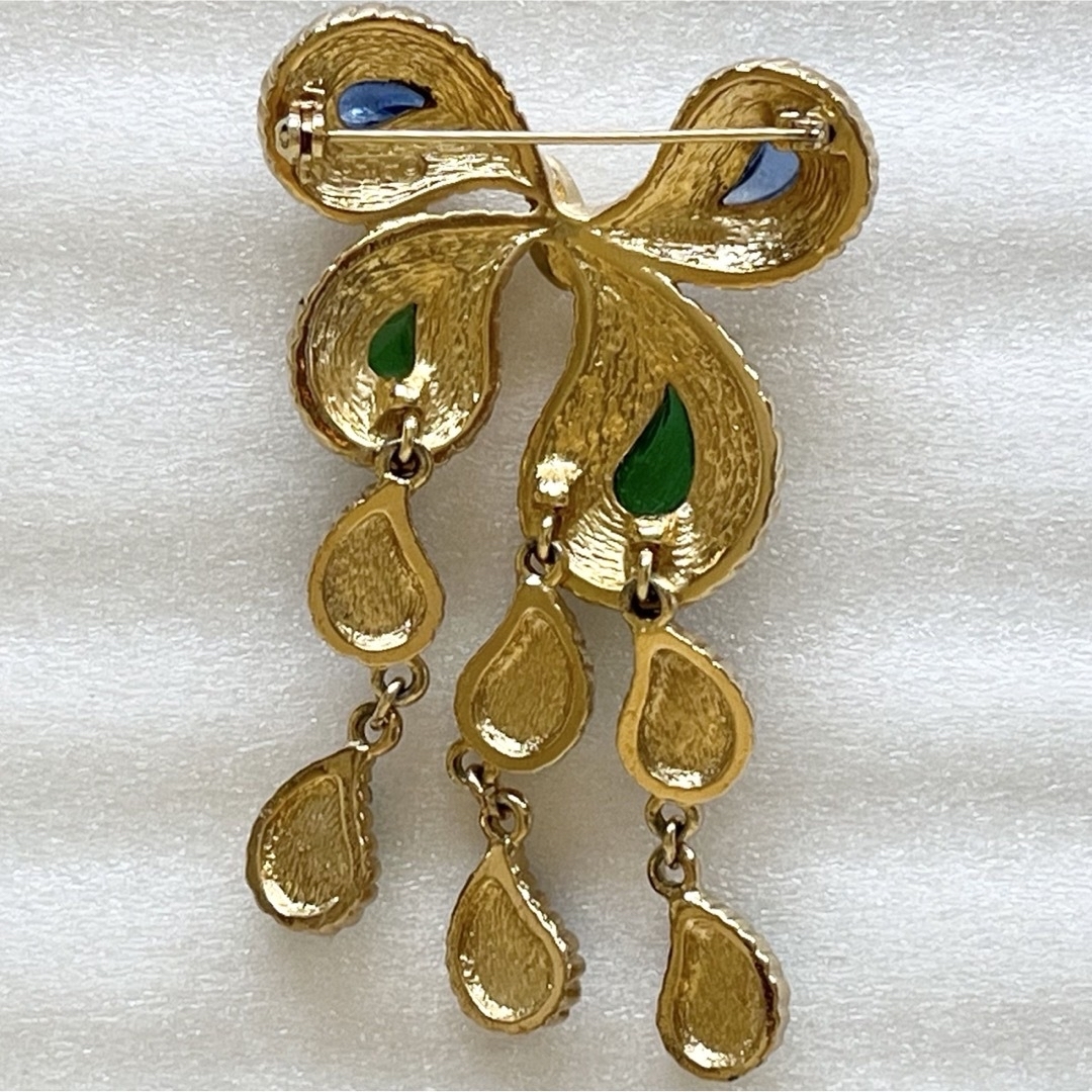 Christian Dior - Christian Dior ブローチの通販 by 割引クーポンご