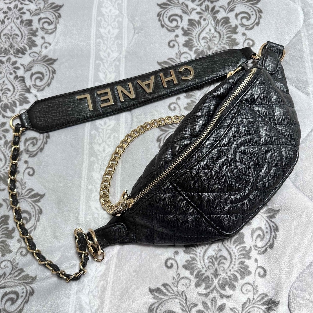 CHANEL - CHANEL ノベルティ ショルダーバッグの通販 by Ray｜シャネル