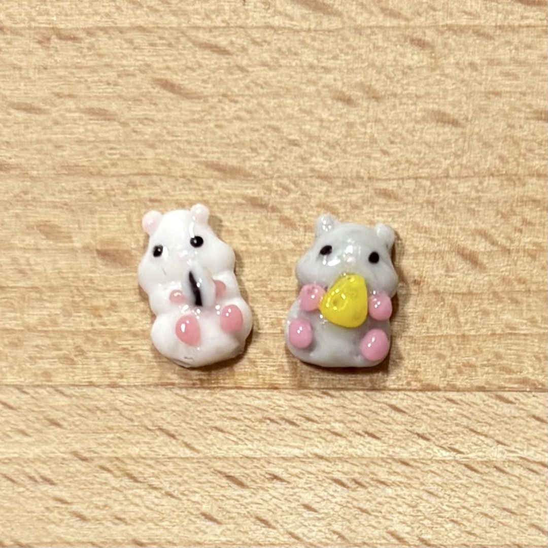 3Dネイルパーツ 2点セット ハムスター チーズ ひまわりの種の通販 by
