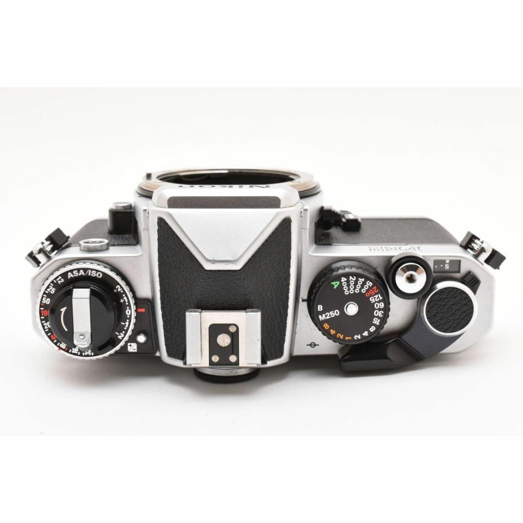超美品 NIKON FE2 シルバー フィルムカメラ モルト新品交換済 M363の