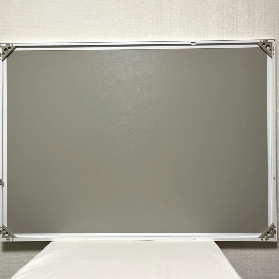 MOOMIN - ジグソーパズル ムーミン ヘムレンさんの庭 2000ピース【完成