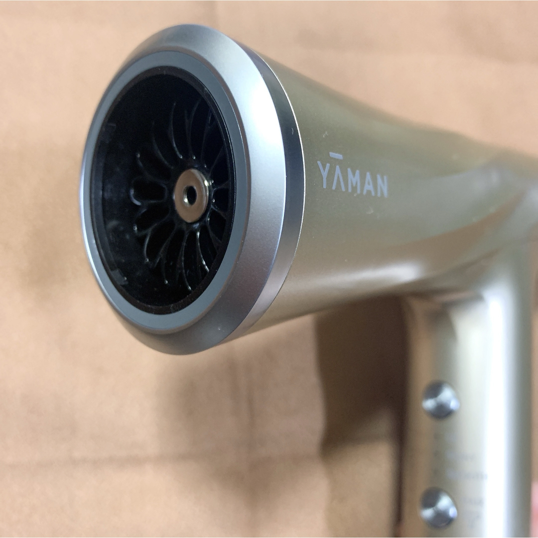 YA-MAN - ヤーマン リフトドライヤー ゴールドの通販 by シェリー's