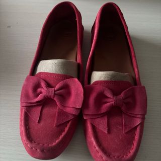 UGG（スリッポン/モカシン）のフリマアイテム一覧