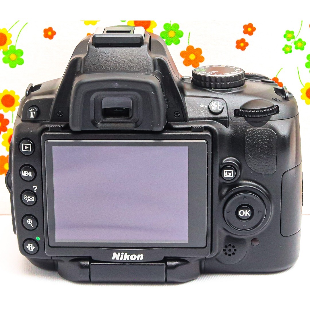 ニコン Nikon D5000☆動画撮影☆スマホに送れる！☆デジタル一眼レフ