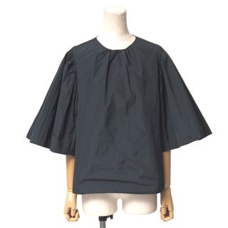 RED VALENTINO（シャツ/ブラウス(半袖/袖なし)）のフリマアイテム一覧