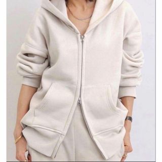 L'Appartement DEUXIEME CLASSE（パーカー）のフリマアイテム一覧