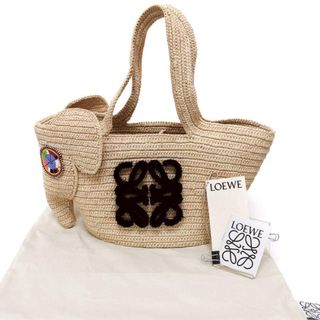 LOEWE（かごバッグ/ストローバッグ）のフリマアイテム一覧
