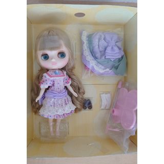 カスタムアイシードールの通販 by cupom｜ラクマ