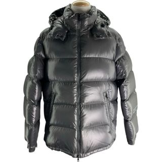 MONCLER（ダウンジャケット ・ グレー/灰色系）のフリマアイテム一覧