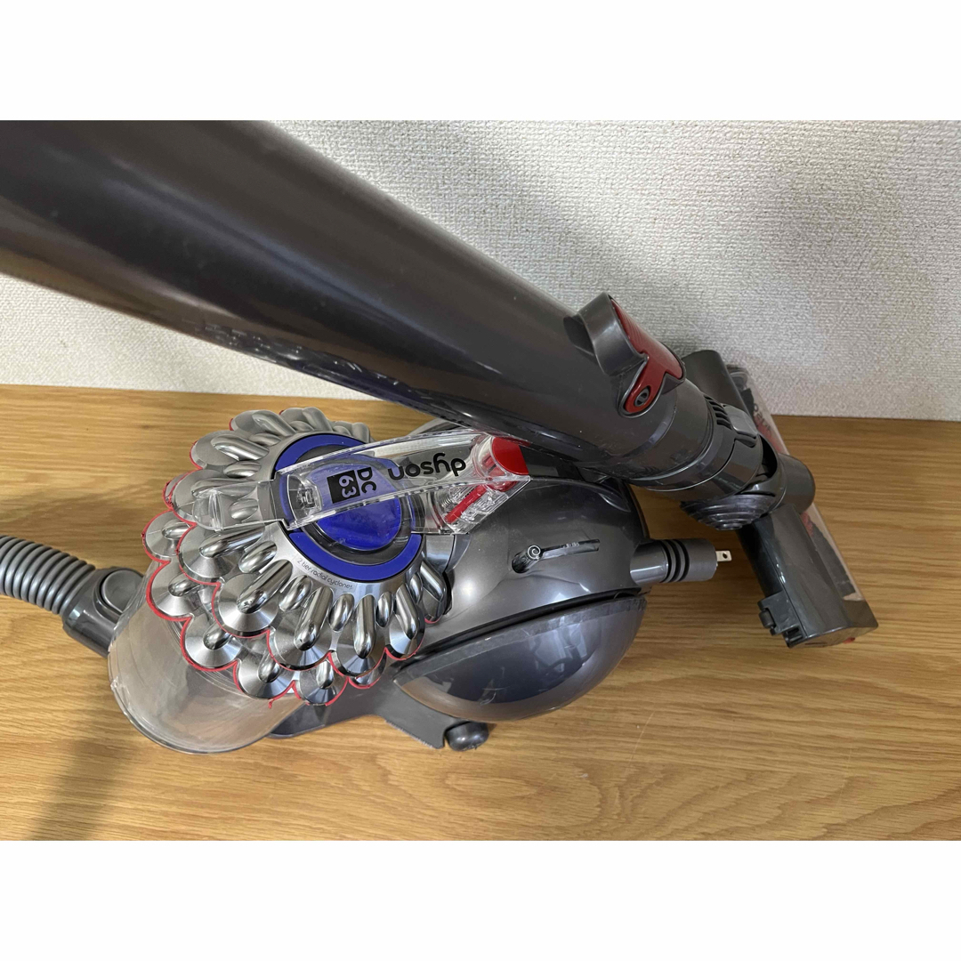 Dyson - ダイソン 電気掃除機 DC63 【消毒/清掃/動作確認済】の通販 by
