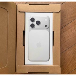iPhone - iPhone15Pro ジャンク品の通販 by とも's shop｜アイフォーン