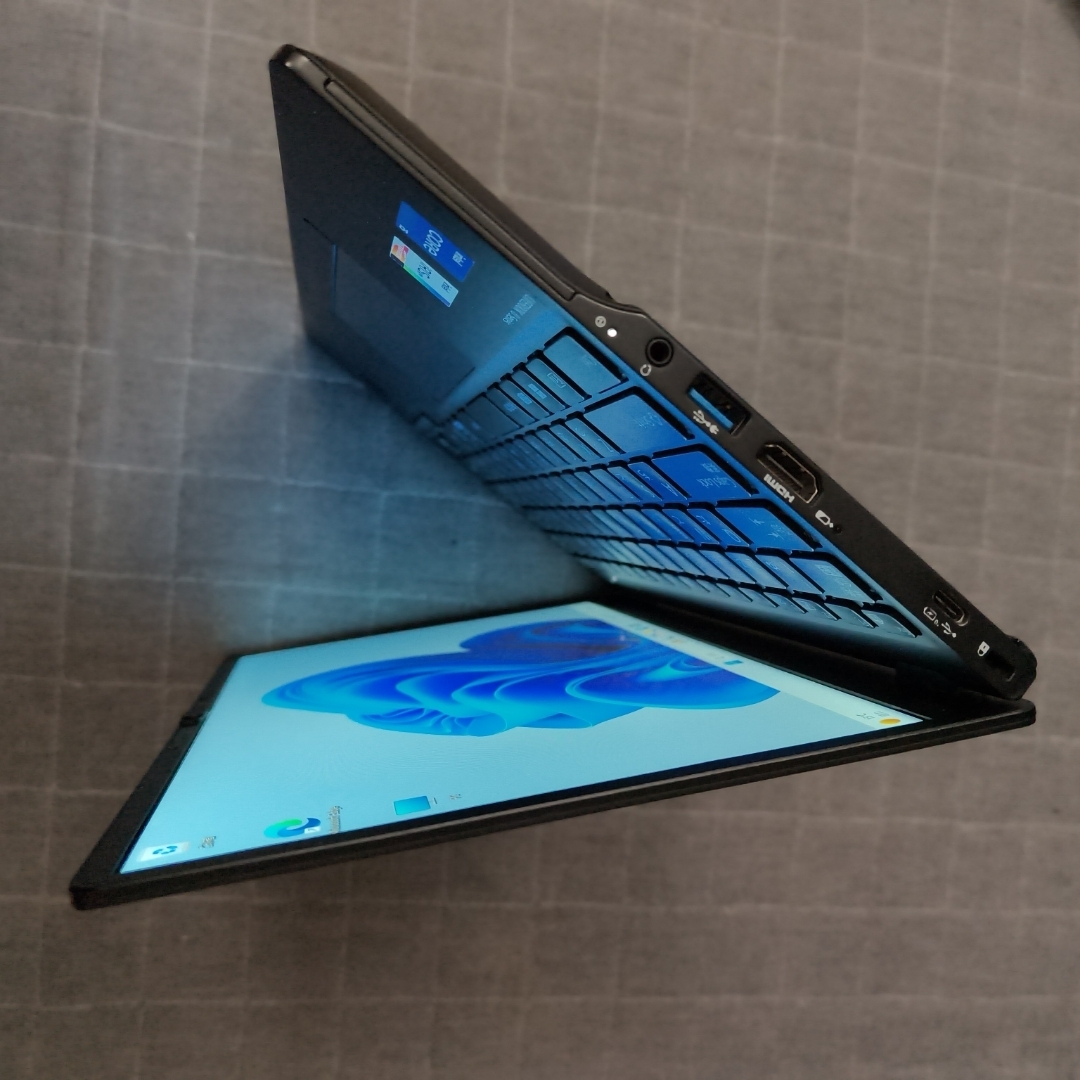 富士通 - 日本製 Fujitsu 美品 12世代 i5 8GB 512GB 超軽量 78の通販