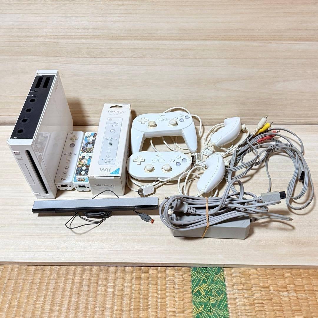 任天堂 Nintendo Wii 本体 リモコン スマブラ付きの通販 by ARTTS｜ラクマ