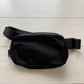 lululemon（ボディバッグ/ウエストポーチ）のフリマアイテム一覧