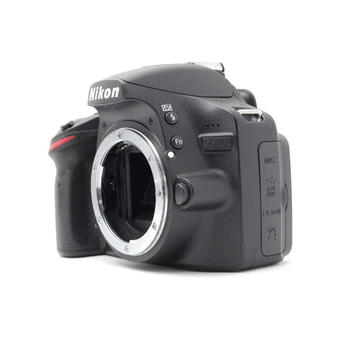 Nikon - 【使用感少美品】ダブルレンズ Nikon D3200 スマホ転送 フルHD