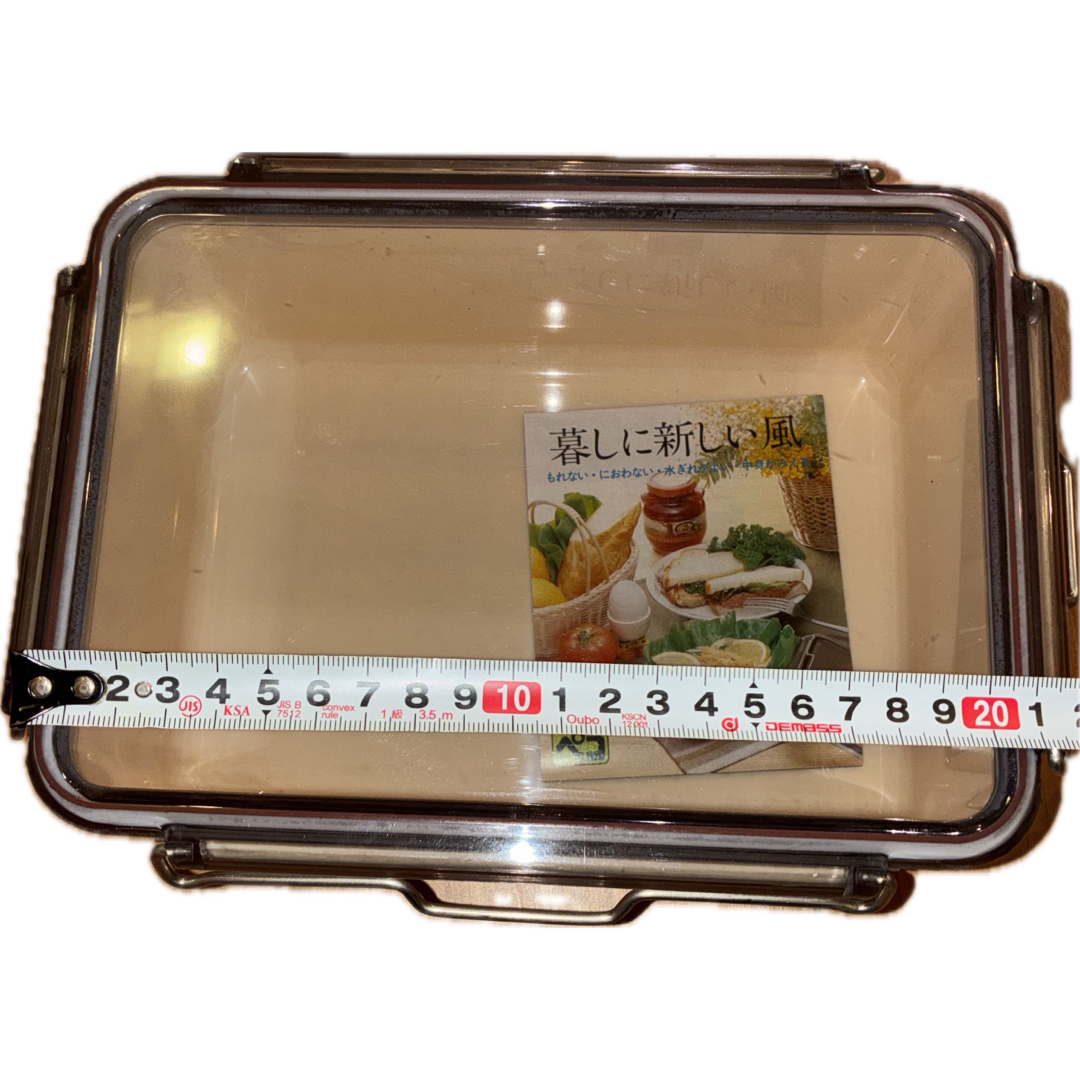 レトロ 密閉容器 食品保存容器 タッパーウェアの通販 by rara's shop