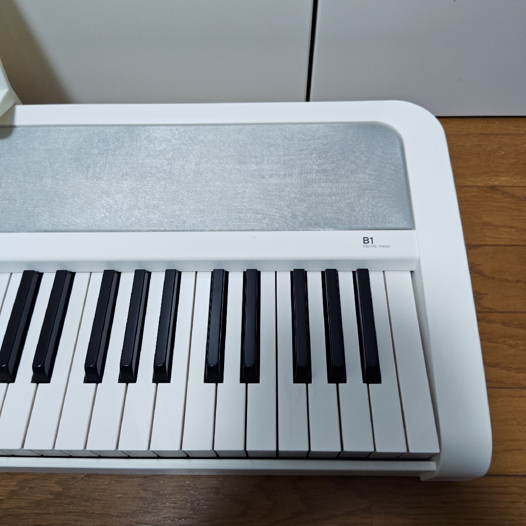 KORG - 【付属品完備】KORG B1 電子ピアノ 純正ペダル・譜面台・カバー