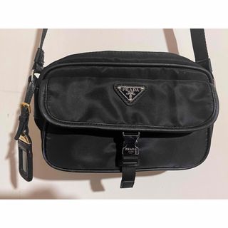PRADA（ショルダーバッグ）のフリマアイテム一覧