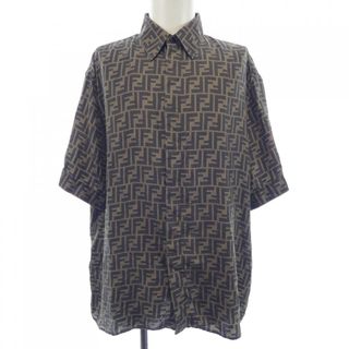 FENDI（シャツ）のフリマアイテム一覧