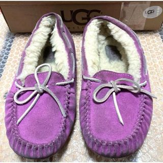 UGG（パープル/紫色系）のフリマアイテム一覧