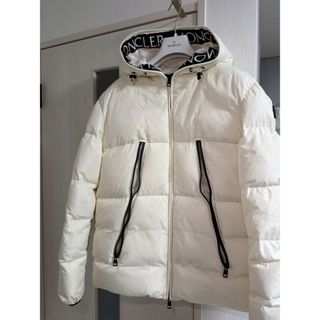 MONCLER - MONCLER AUBURN 美品 の通販 by トラ吉's shop