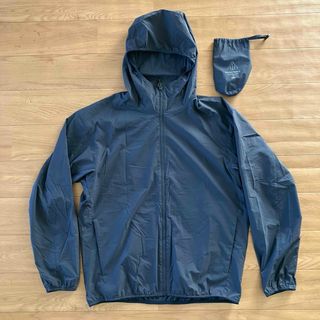 UNIQLO - タグ付き未使用ユニクロ マルニ ポケッタブルパーカーの通販