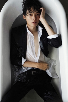 古川雄輝写真集『果実』 : 古川雄輝 | HMV&BOOKS online - 9784909852205