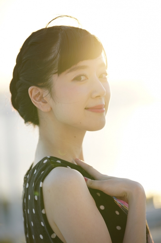 工藤晴香写真集 『910hr』 : 工藤晴香 | HMV&BOOKS online - 9784065142301