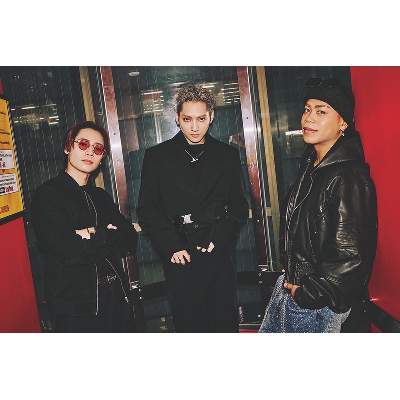 山本彰吾 ver.》THE RAMPAGE コンプリートブック『16(R)OAD』【@Loppi