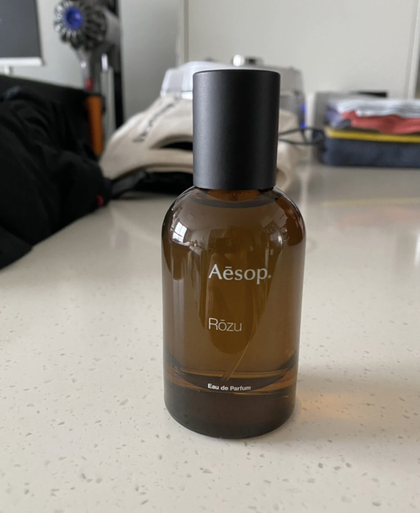 Aesop Rozu Eau de Parfum Reviews | Hwahae