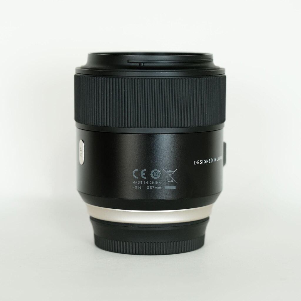 TAMRON SP 85mm F1.8 Di VC USD (Model F016) [キヤノンEF用]の出品
