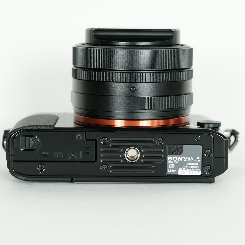 SONY Cyber-shot DSC-RX1の出品 | ONE SCENE（ワンシーン）