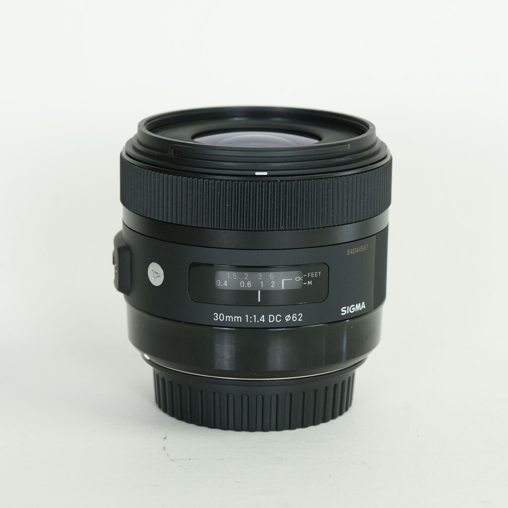 30mm F1.4 DC HSM [キヤノン用] 中古価格比較 - 価格.com