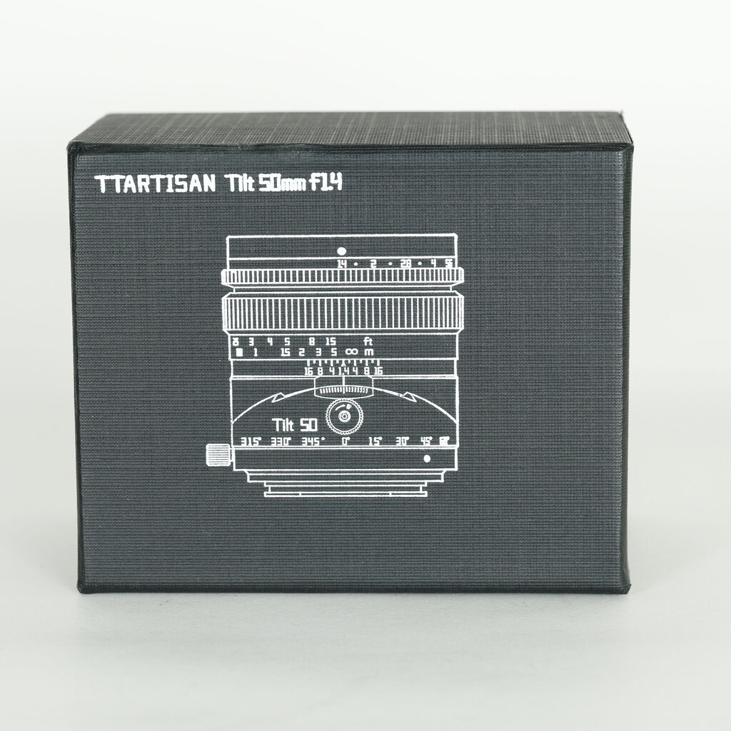 銘匠光学 TTArtisan Tilt 50mm F1.4（ソニーE用）の出品 | ONE SCENE