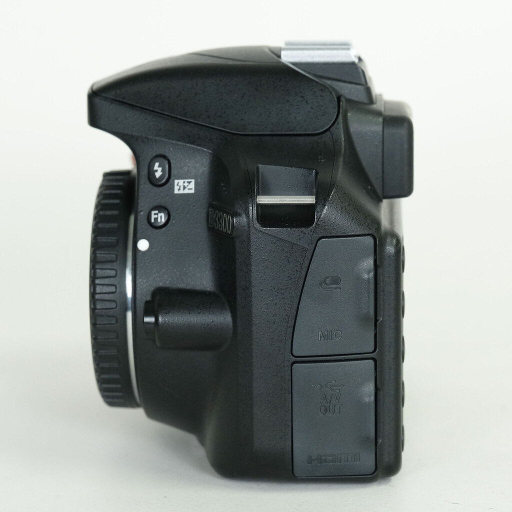 Nikon D3300の出品 | ONE SCENE（ワンシーン）