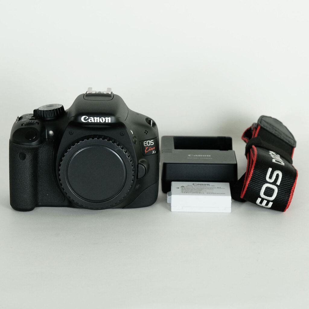Canon EOS Kiss X4の出品 | ONE SCENE（ワンシーン）