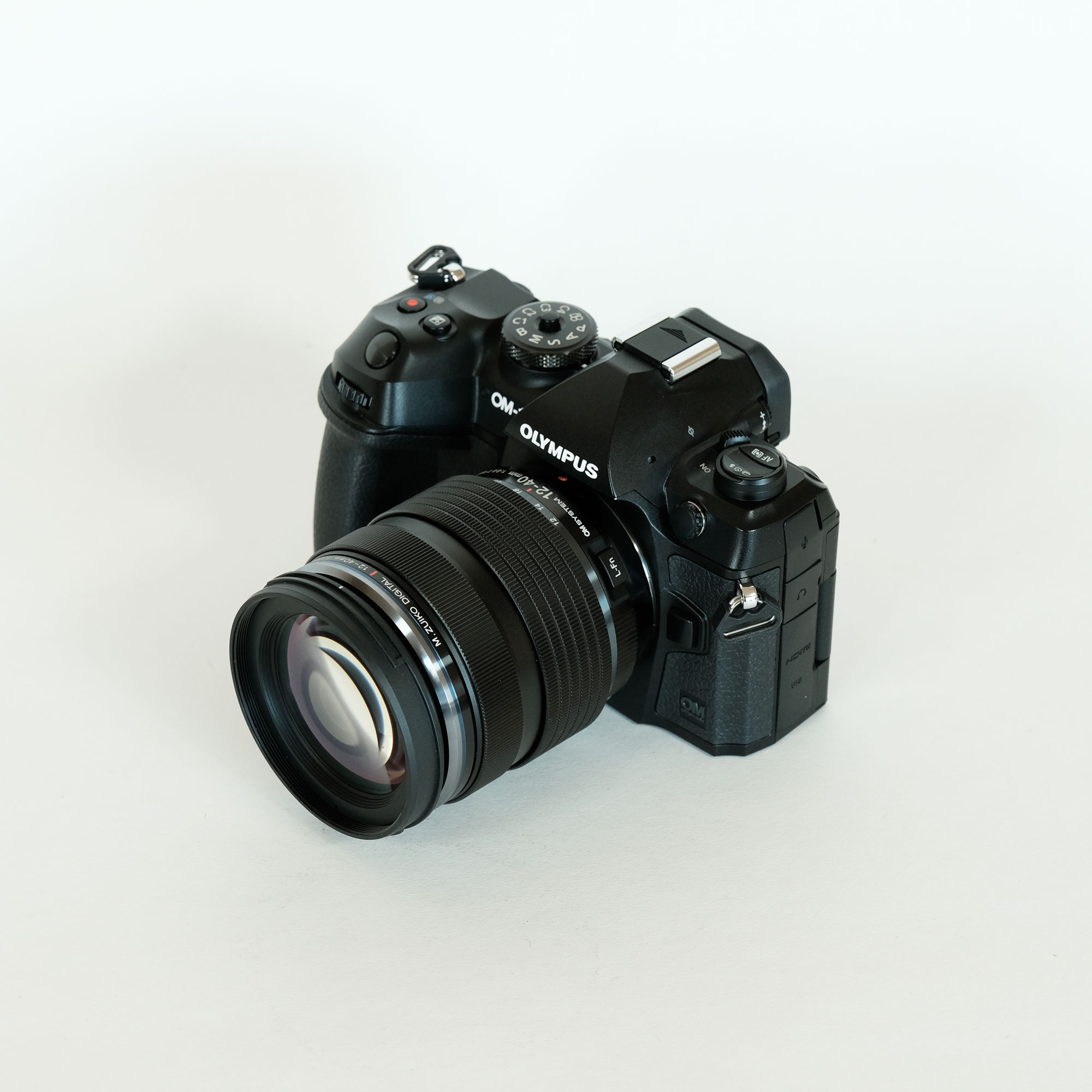 OLYMPUS M.ZUIKO DIGITAL ED 12-40mm F2.8 PRO IIを徹底解説。作例から