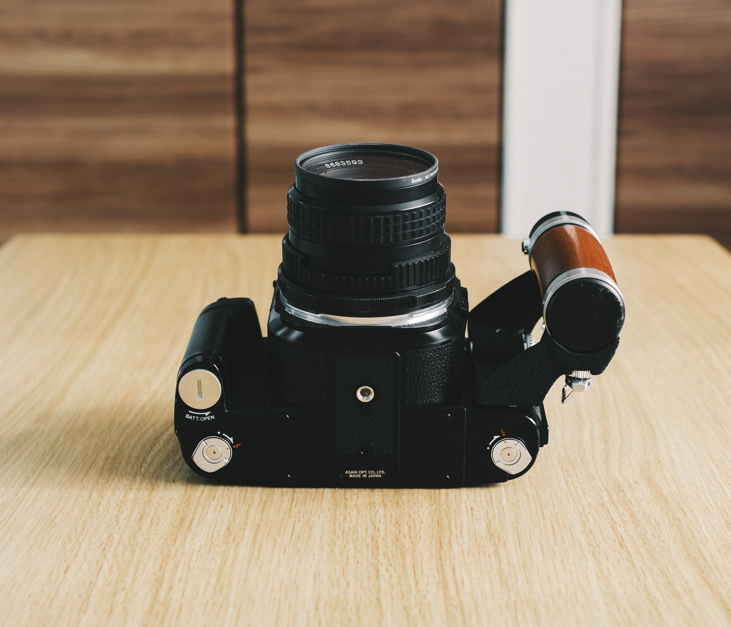 PENTAX 67IIを徹底解説。作例からおすすめレンズまで | ONE SCENE