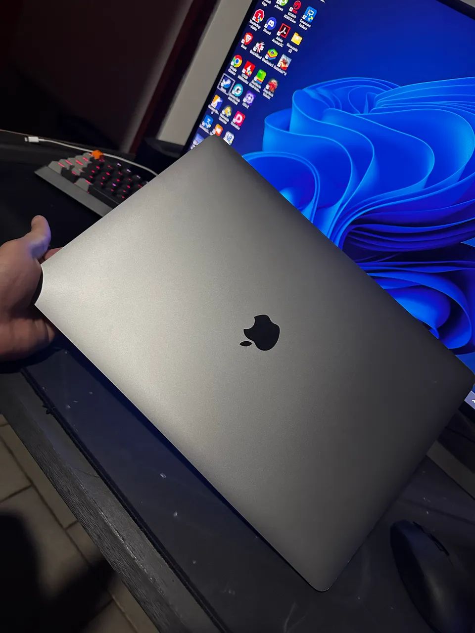 MacBook Pro 16 polegadas i9 32gb 1TB 2019 - Usado - Notebooks