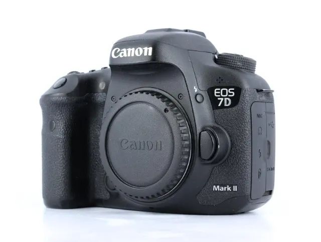 Câmera Canon EOS 7D Mark II 18-200mm - Câmeras e Filmadoras