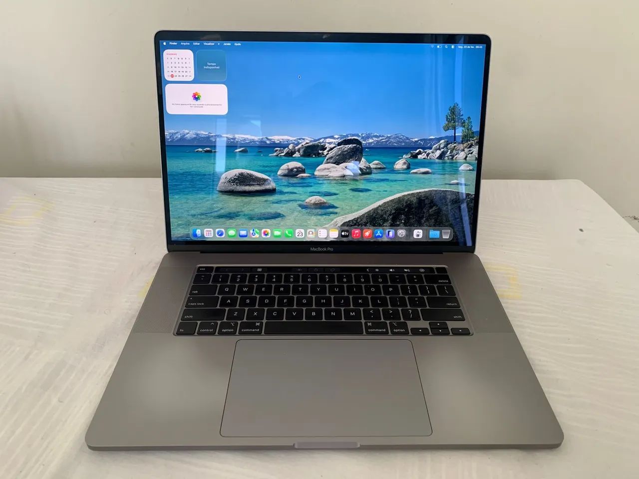 Macbook Pro 2019 / i9 / 32GB RAM / 512GB / 16 Pol - Notebooks