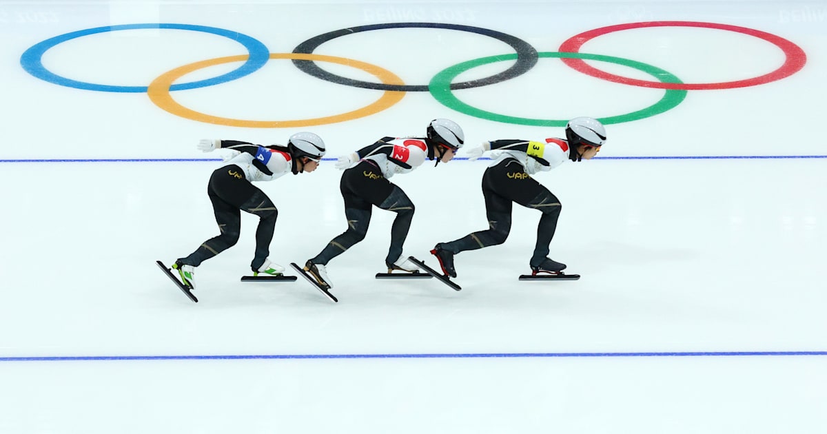 高木美帆、高木菜那、佐藤綾乃、涙の銀メダル「悔しい」