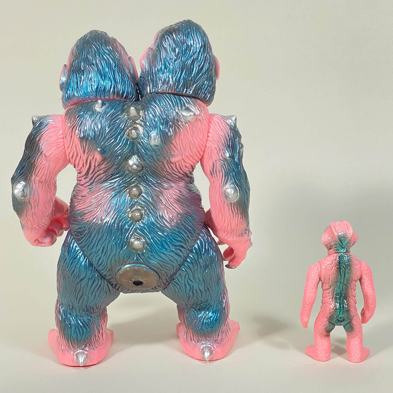 5113] HxS キングゴリラ獣 ピンク成型