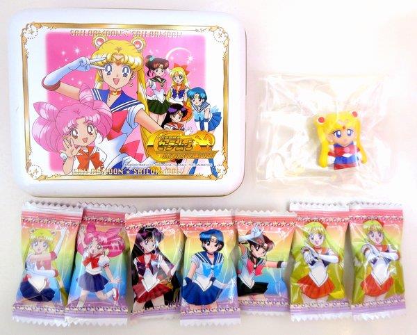 森永 食玩 セーラームーンワールド キャンディ缶