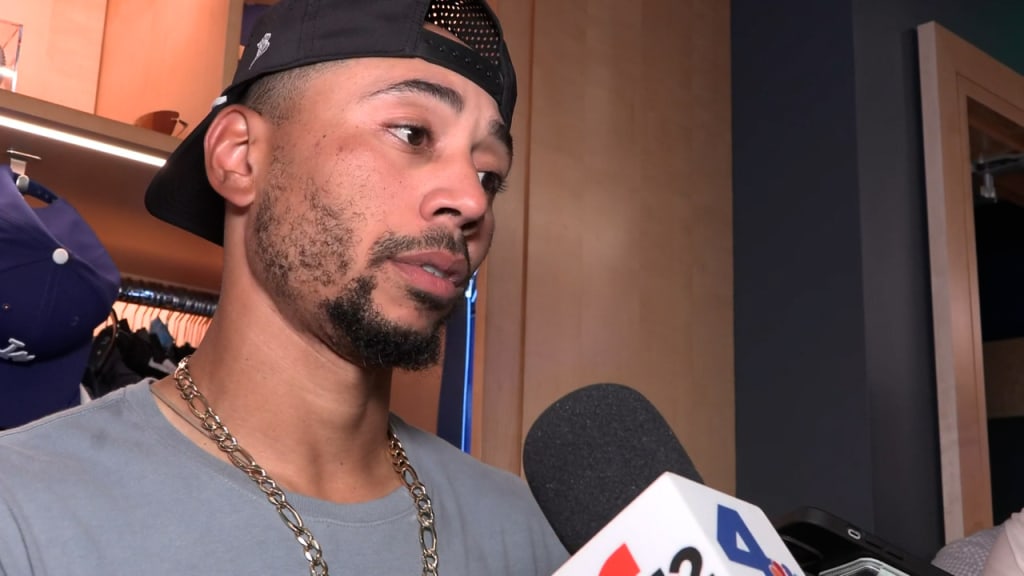 Mookie Betts named Roberto Clemente Award nominee for Dodgers