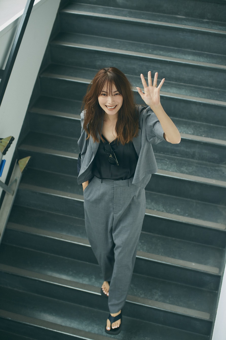 STORY新表紙モデルは〝エビちゃん〟こと蛯原友里さん！「撮影現場が