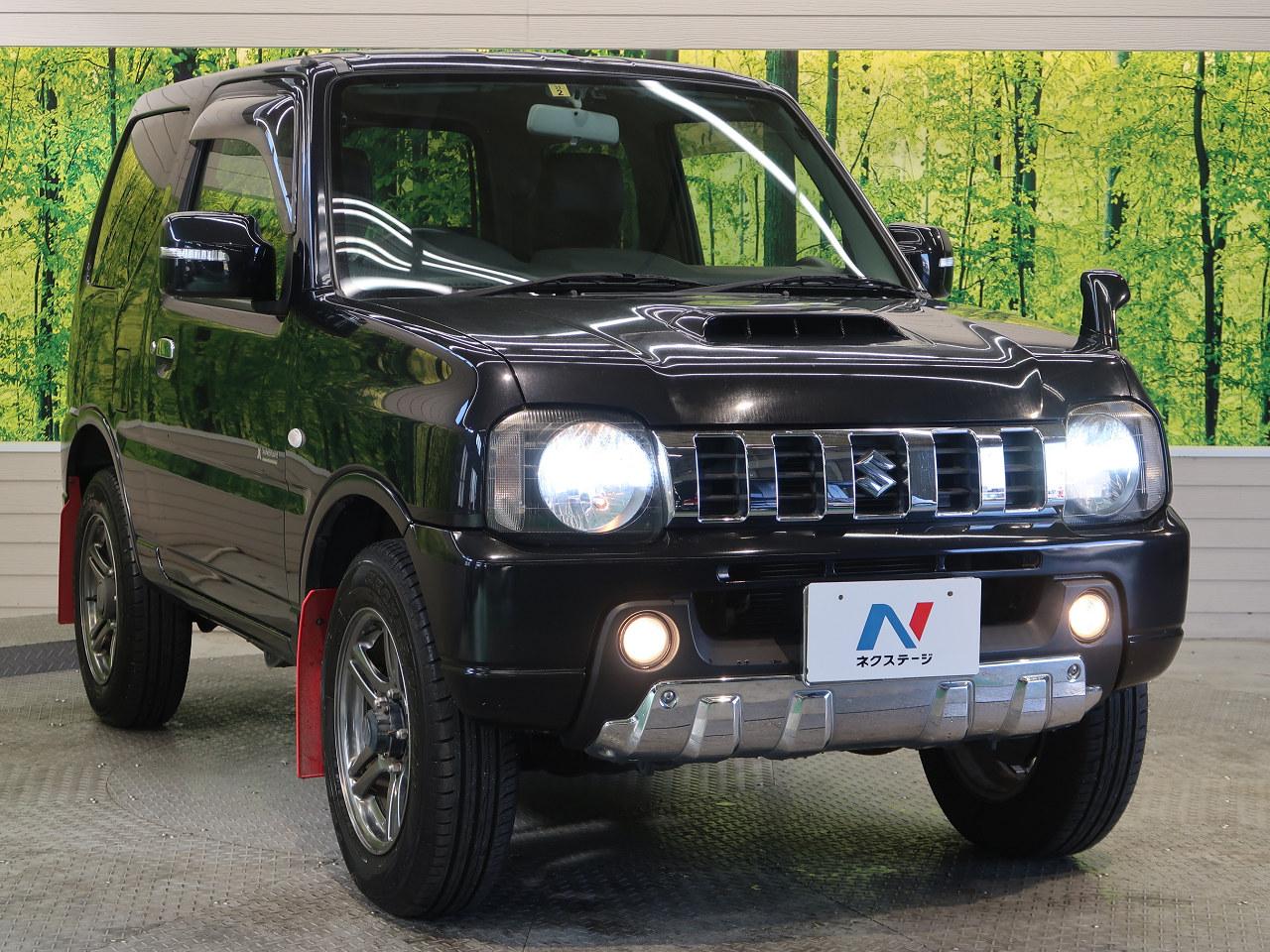 クロスケジムニーランドベンチャー スズキ ジムニーの特別仕様車