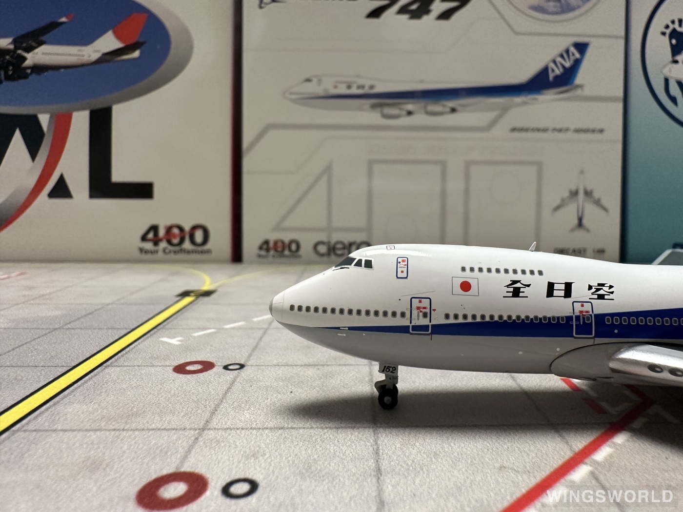 Big Bird 1:400 Boeing 747-100 ANA 全日空BB4-741-003 JA8152 的照片
