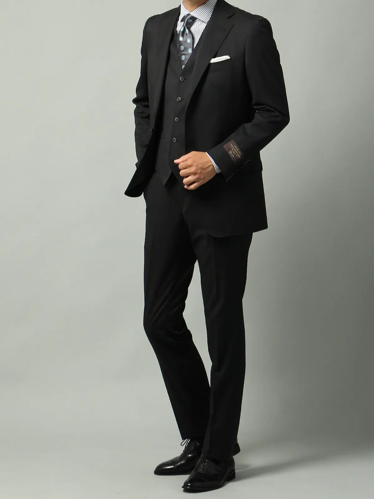 スーツ／スリーピース／3つボタン／CANONICO／PRUNELLE／無地／TR24