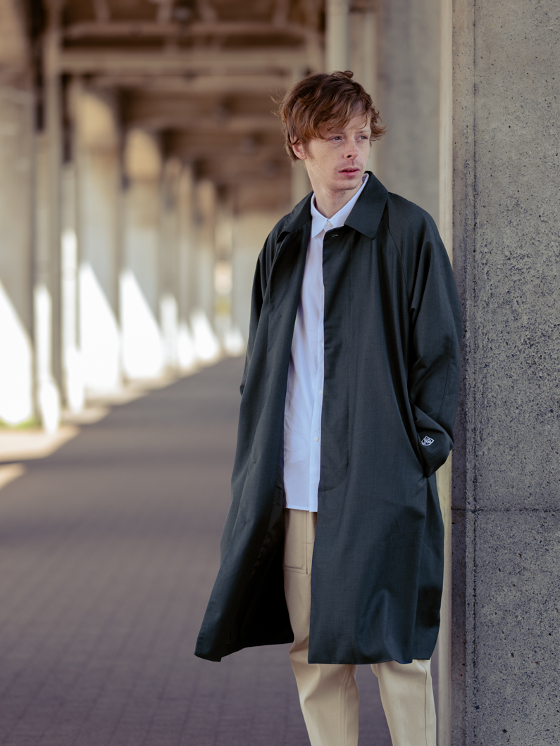 細部にまでこだわったステンカラーコート｜鎌倉KEYMEMORY【公式通販】